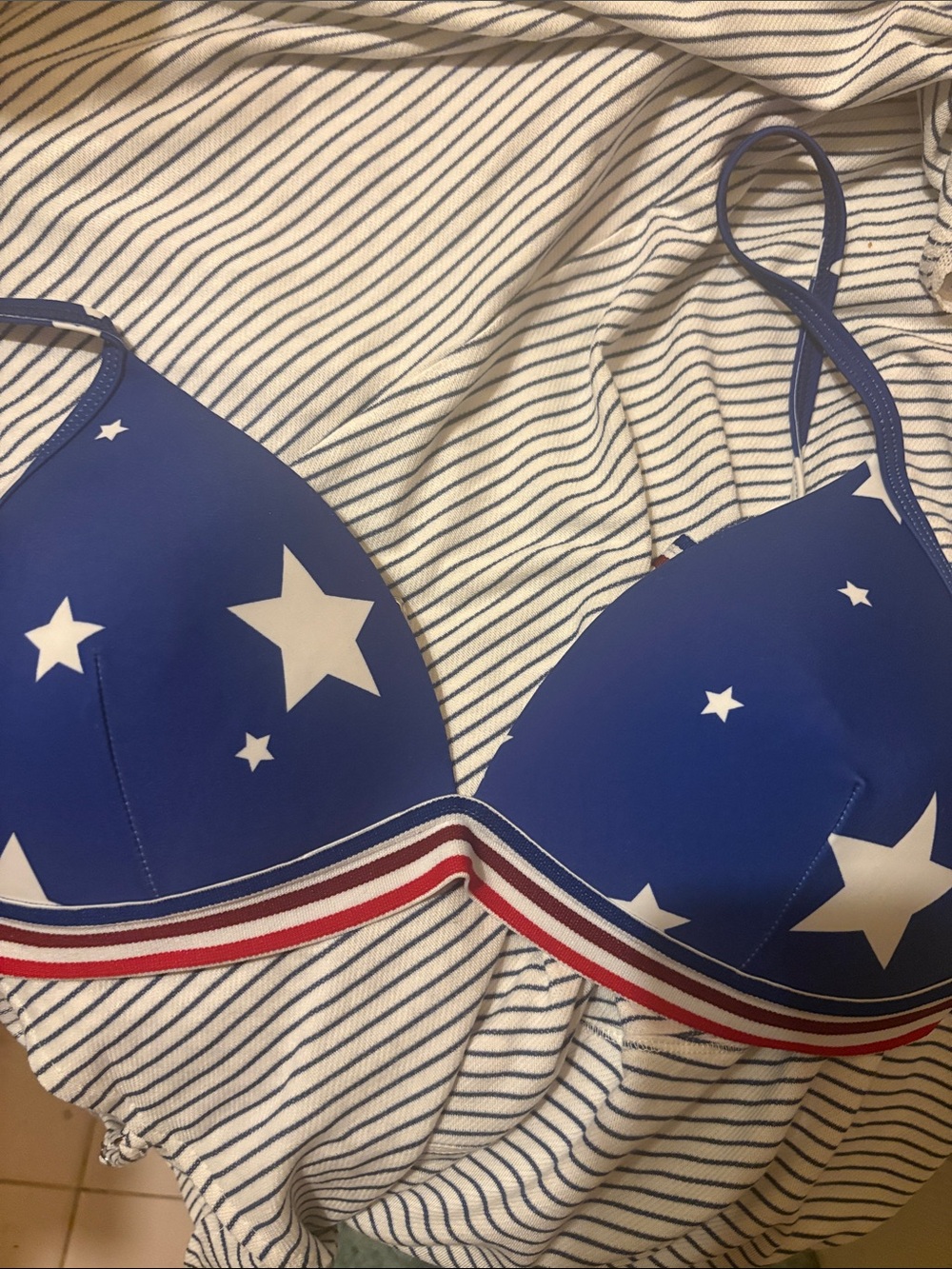 NWT~~Bikini top<~ 4th July s. M/L